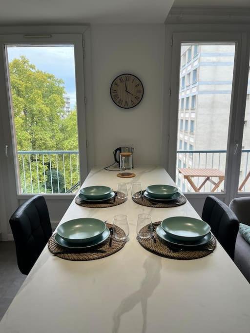 Chambre Privee Dans Un Appartement Partage فيليوربان المظهر الخارجي الصورة